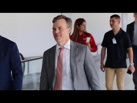 Llega el nuevo embajador de EEUU + Delcy anuncia el fin de la amnistía